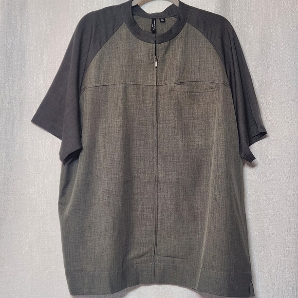 Cintas Tops - Design Collective Cintas Gray Zip Up Scrub Uniform Shirt Pocket Size XL Workwear